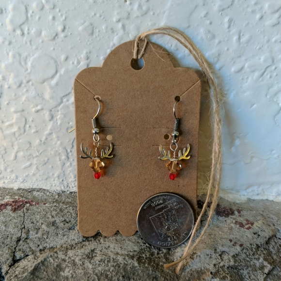 Holiday Reindeer Earrings!! - Picture 2 of 2
